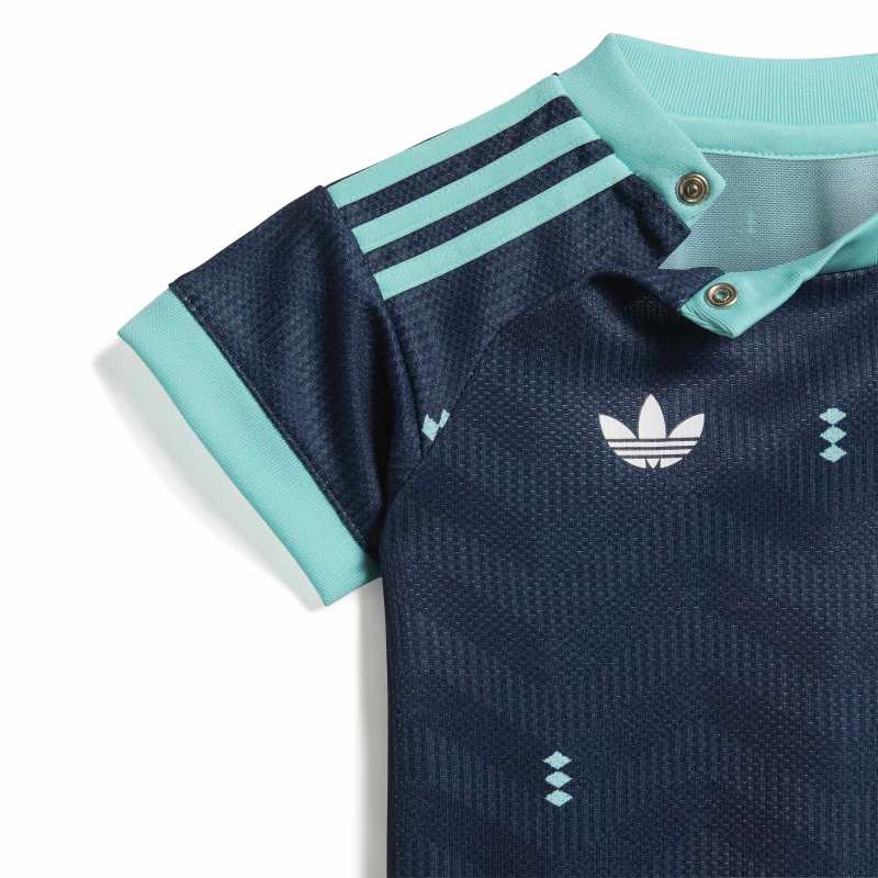 DFB A BaBY